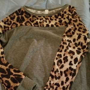 Bellamie boutique sweater